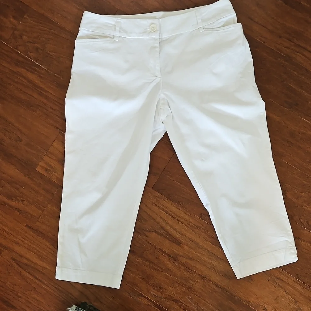LOFT White Cropped Pants Julie Size 10P - Picture 1 of 6